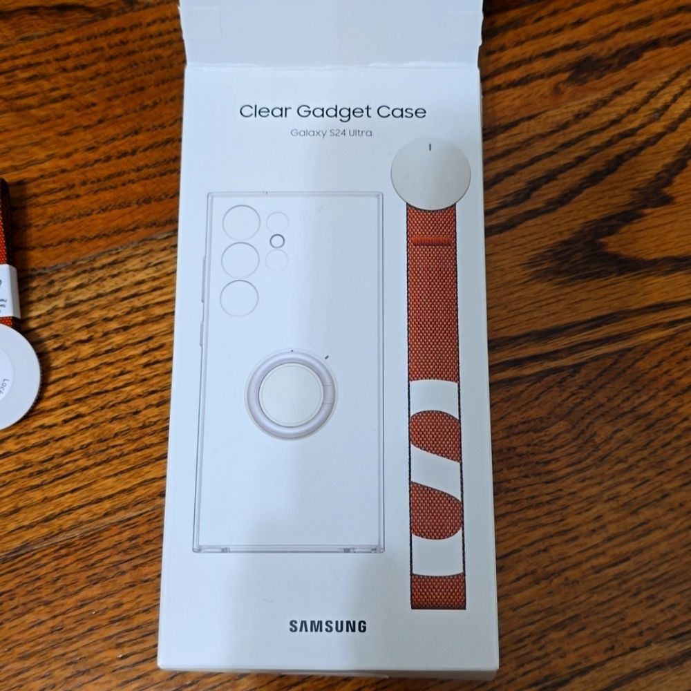 EUC Samsung S24 Ultra Clear Gadget Case